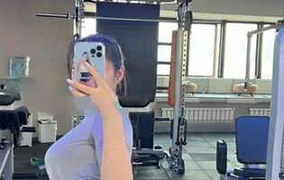 微密圈 – 福利盲盒里的写真：120斤的小王同学的魅力，像是一颗炸弹，随时可能引爆你的感官。