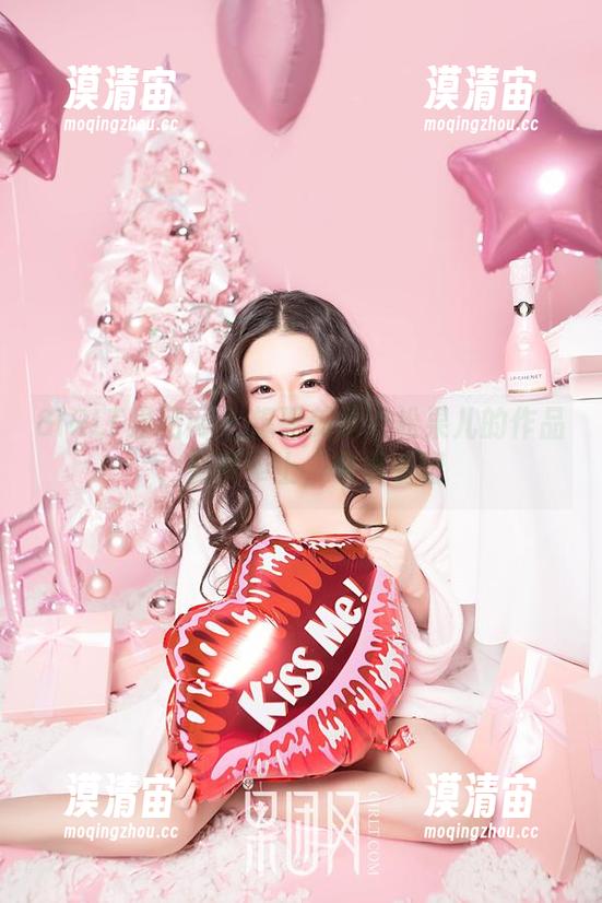 GIRLT果团网 - 想要美足？松果儿的作品，免费奉上，来看看吧
