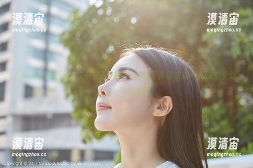 MiiTao蜜桃社 - E杯奶茶妹妹：这波写真果然是不入流却又让人上头的合集