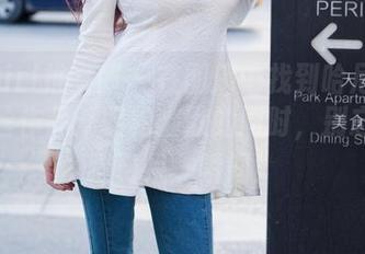 TuiGirl推女郎 – 在图库中找到哈尼宝宝的白丝作品：轻松幽默的同时，别忘了目瞪口呆一瞬间！