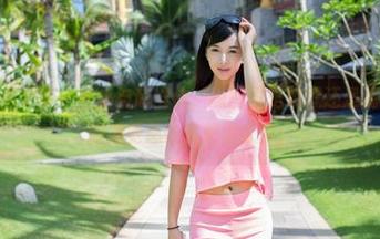 TuiGirl推女郎 – 黑丝与赵惟依，原图里是幻想还是现实？图片的感觉总让我想得太多。