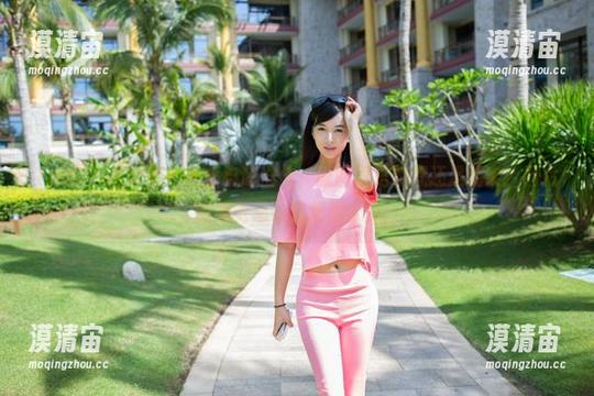 TuiGirl推女郎 - 黑丝与赵惟依，原图里是幻想还是现实？图片的感觉总让我想得太多。