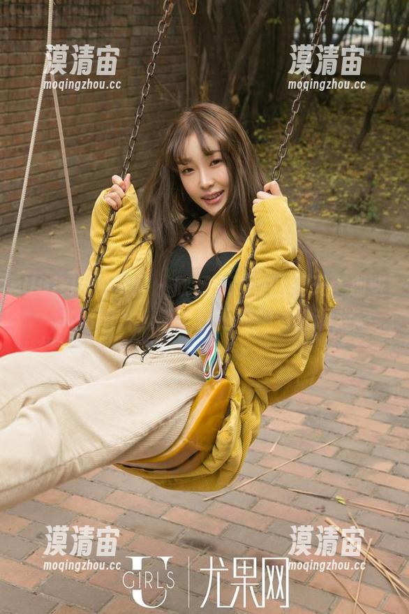 UGirls尤果网 - 欣杨Kitty的夏天：那些高清图片，简直就是对视觉的调戏