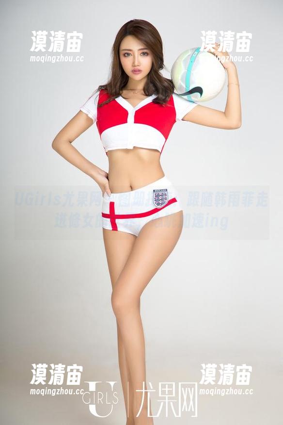 UGirls尤果网 - 图册探索：跟随韩雨菲走进修女的世界，心跳加速ing