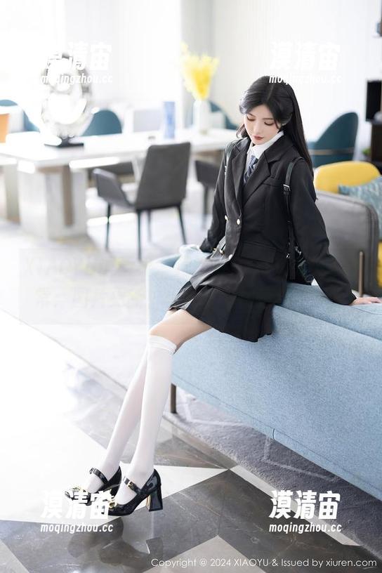 XIAOYU语画界 - 周思乔Betty的女王日常：图片更新，你准备好被惊艳了吗？