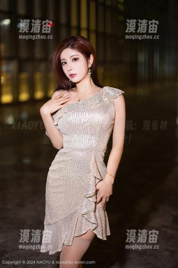 XIAOYU语画界 - 办公室小心机：观看林星阑的合集，风格满分！
