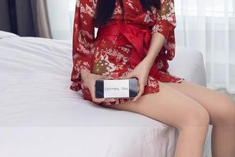 Xiuren秀人网 – 千夜未来，这美脚的写真简直是梦幻中的现实，快来一起沉迷吧！