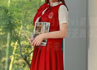 Xiuren秀人网 – 吃白菜的vi菜菜的蕾丝作品：无意间的小诱惑，反正我看了就是停不下来。