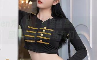 Xiuren秀人网 – 裤里丝里的故事：唐翩翩的写真分享给我们看！