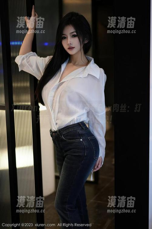 Xiuren秀人网 - 精选奈奈Fox肉丝：打开图包就能心动的秘诀！