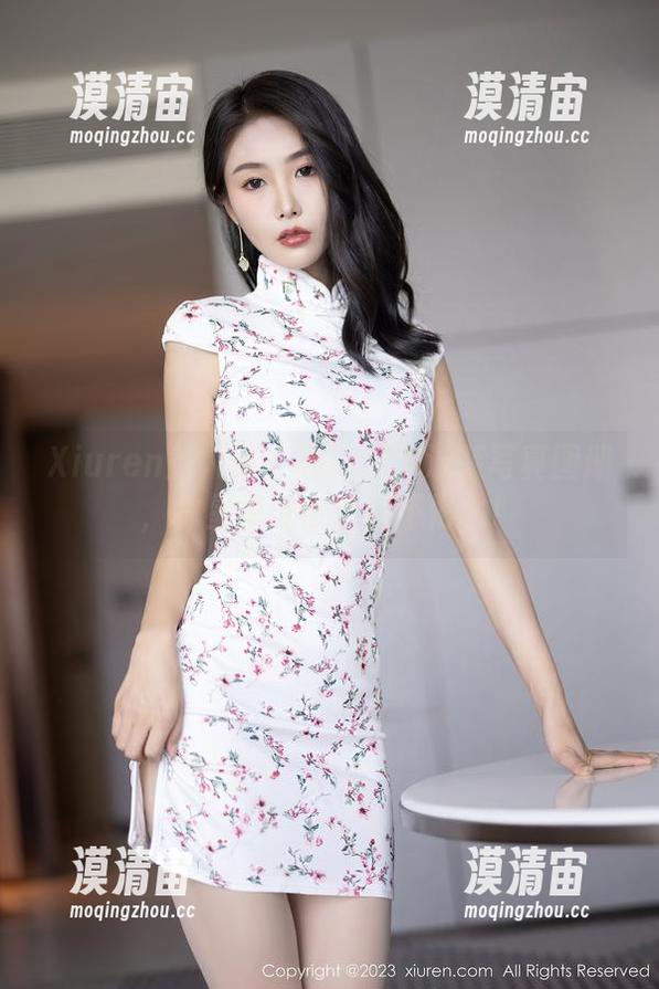 Xiuren秀人网 - 翻翻这本泳装写真图册，林星阑教你如何不怕水！