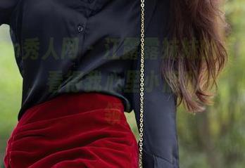 Xiuren秀人网 – 江露露妹妹的写真，一张又一张，看得我心里小鹿乱撞，原图速领！