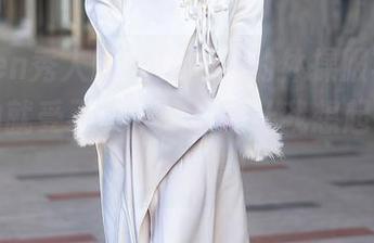 Xiuren秀人网 – 虞姬儿的体操服写真，免费的就受不了，这身姿让我想起了优雅的芭蕾舞！