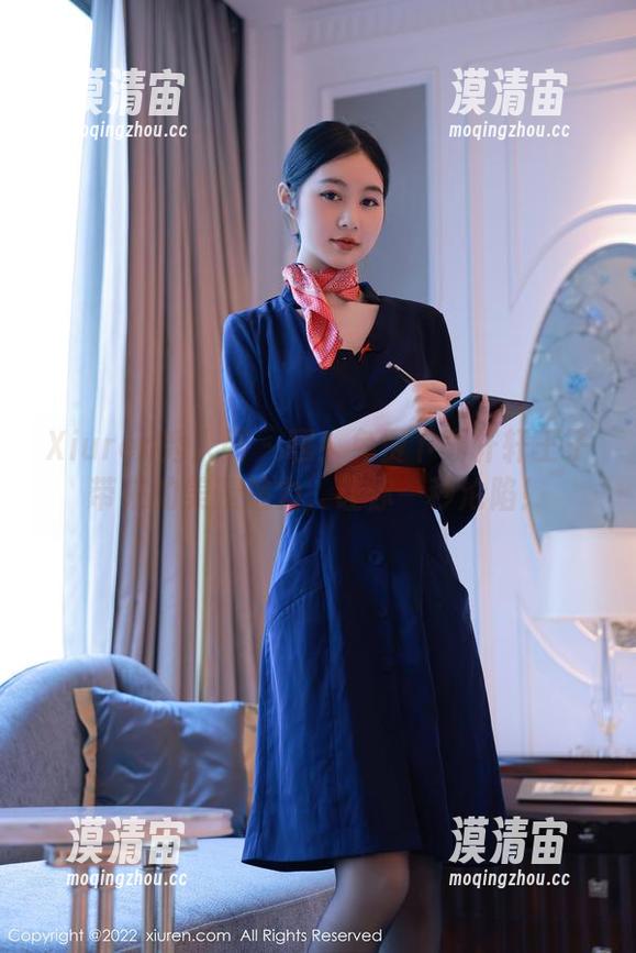 Xiuren秀人网 - 嘿！免费下载轩轩王子带来的美腿魅力，让你一秒沦陷！