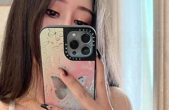 微密圈 – 不爱笑的赛琳的连体衣图集：好想知道，她都是怎么搭配的？