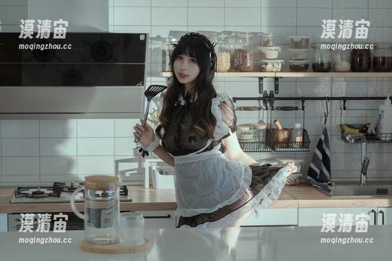 看看云溪溪奶桃的私房兔女郎图集，真是让人想多看几遍的迷人作品！
