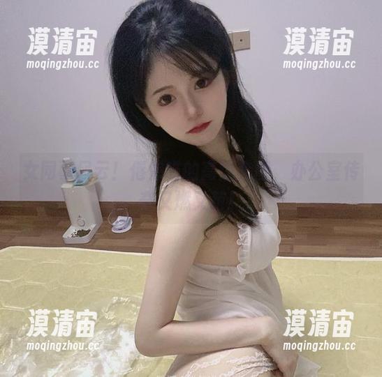 女同事风云！倦倦喵的高清套图，办公室传奇又燃又萌！
