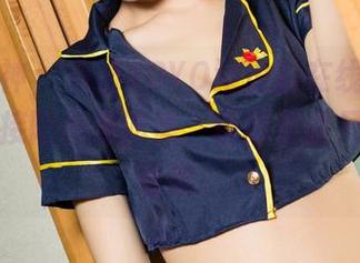 克拉女神 – 点进YOYO海边的在线图集，准备迎接阳光与沙滩，但结果我只想一直看她。
