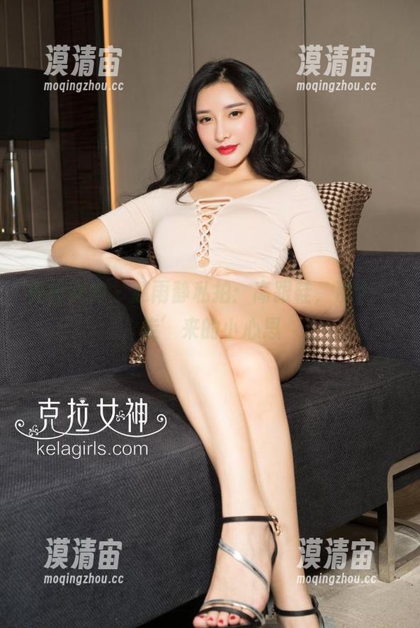 克拉女神 - 赵雨静私拍：高跟鞋，那个‘走’来的小心思