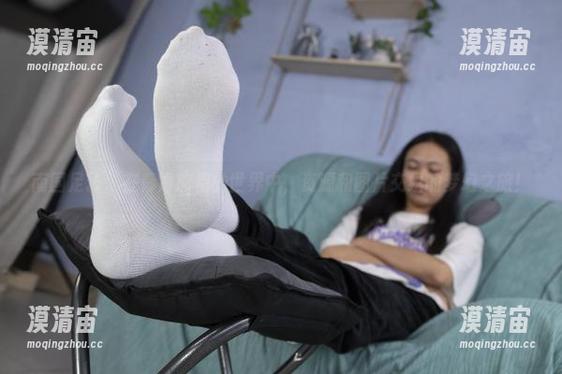 南国足艺 - 在青青旗袍的世界中，资源和图片交织的梦幻之旅！