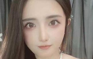 微密圈 – 古阿扎御姐写真：私拍里的力量与魅惑交织。