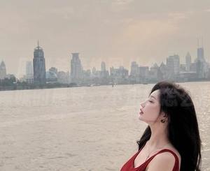 微密圈 – 周妍希清纯图片合集：就像初恋那种朦胧的感觉，不知道怎么形容。