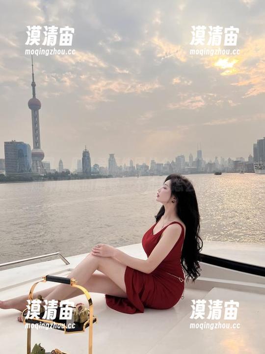 微密圈 - 周妍希清纯图片合集：就像初恋那种朦胧的感觉，不知道怎么形容。