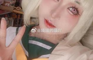 喵喵的喵吖打造的短裙写真，资源太过撩人了，你确定不来看看？