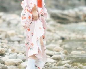 资源在手，婚纱在脸：失眠小宁的美图独白