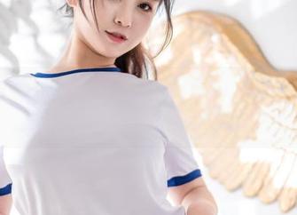 呼唤所有时尚爱好者！奇行家狗崽的连衣裙免费图册揭秘！