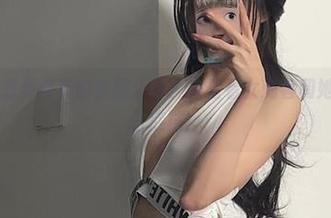 微密圈 – 想要惊喜的套图分享？来看看女刺客和她的粉红露白底袜！