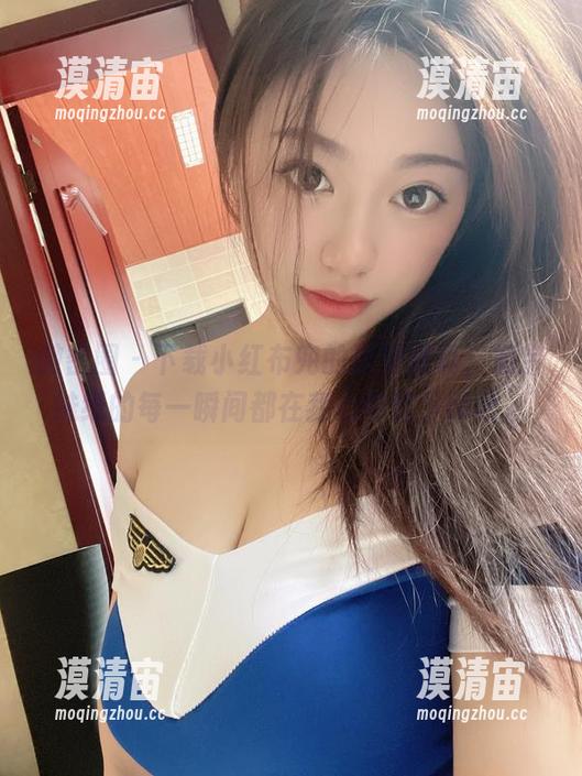 微密圈 - 下载小红布兜的愿望成真，奶宝妹纸的每一瞬间都在我心中留下印记。