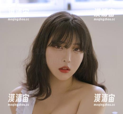 当面具遇上兔女郎：宋哈娜的DJAWA套图，绝对让你心动！