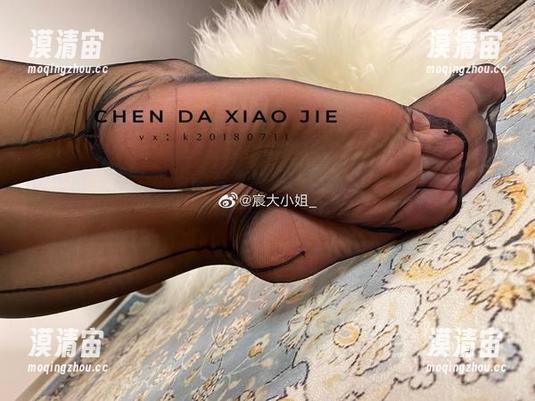 微密圈 - 宸大小姐的毛衣故事：图库里每一次点击都是一次暖心下载！