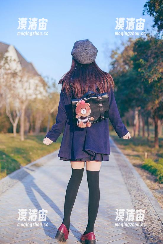 小野妹子w化身魔法少女伊莉雅，原图和图集的感觉完全不一样，不知道为啥...