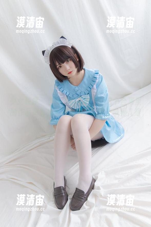 少女秩序 - 当小满化身护士：这个合集里的作品简直是太有魅力，忍不住多看几眼！
