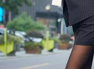 尤蜜荟 – 易阳的圣诞图集：你准备好接受这份偏差福利了吗？