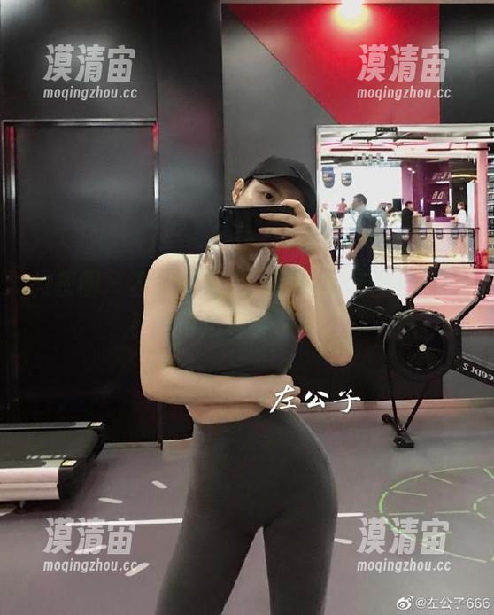 微密圈 - 左公子666：高清浴室图片，看看这背后其实没什么！