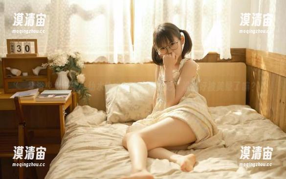 梦浴少女全集：幼水铃衣的水中奇遇记，准备好被美晕了嘛？