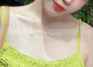 御子Yumiko与白色，绝对是一场美与心灵的碰撞，不，应该是柔和的纠缠