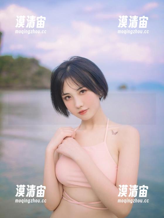 谁说夏天不能穿得清凉？念雪ww的夏天套图更新，直接让你酸爽到心里！