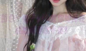 高跟鞋图包：怡子yiii教你如何在华丽与尴尬间寻找平衡！
