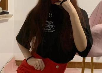 微密圈 – 提袜少女+眼镜=极致写真集！分享点滴，看看这组合有多绝！