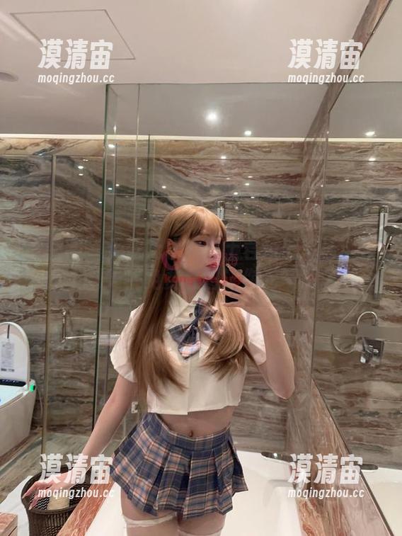 微密圈 - 无欲无求的推土君短裤专场：在这个夏天，免费套图让你元气满满！