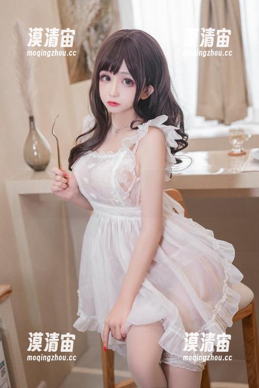 日奈娇 看日奈娇学妹的私拍合集:每一张都是心跳加速!