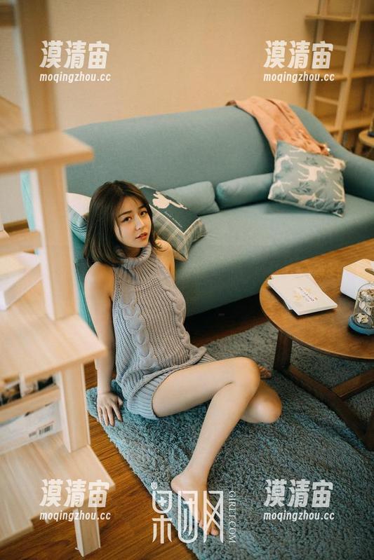果团网 - 潮起潮落间的福利——龚玥菲海边作品默默撩拨心弦！