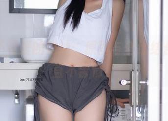 柒柒不可爱的婚纱：原图与壁纸结合，简直不留情！