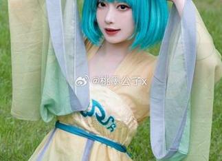 希娜小姐的最新写真集：桃墨公子专属，保证你看完后心情瞬间UP！