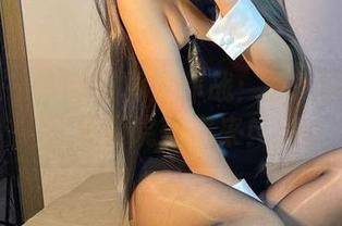微密圈 – 定制写真大作战：桃沢樱呀的私人影院等你来！