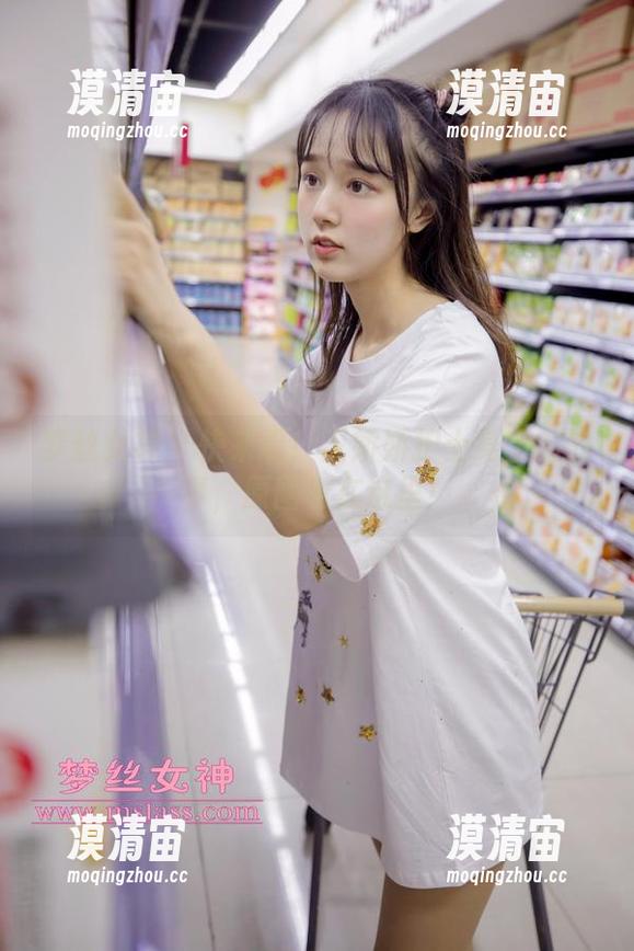 梦丝女神 - 快来看！王娇娇护士身上的故事，原图也在这里！